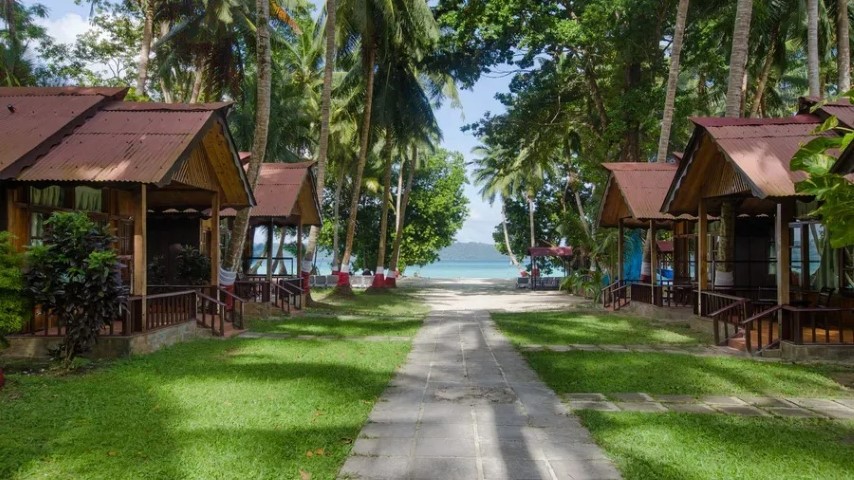 Symphony Palms Beach Resort & Spa