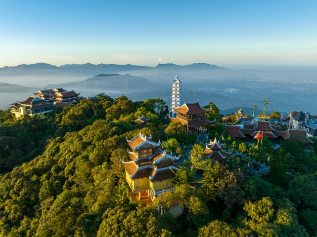 7 Days Vietnam Tour (Da Nang, Phu Quoc)