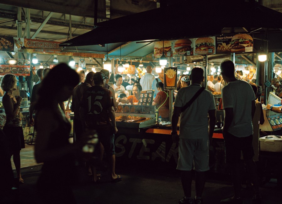 Local Markets & Street Food Spots in Gili