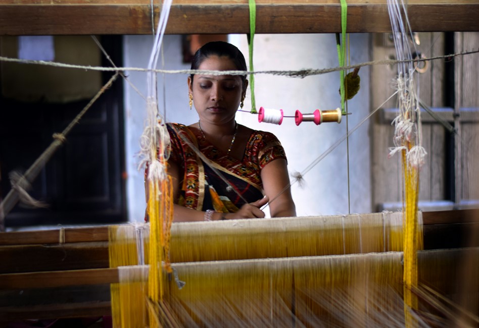 Local Markets & Street Food Spots in Maheshwar