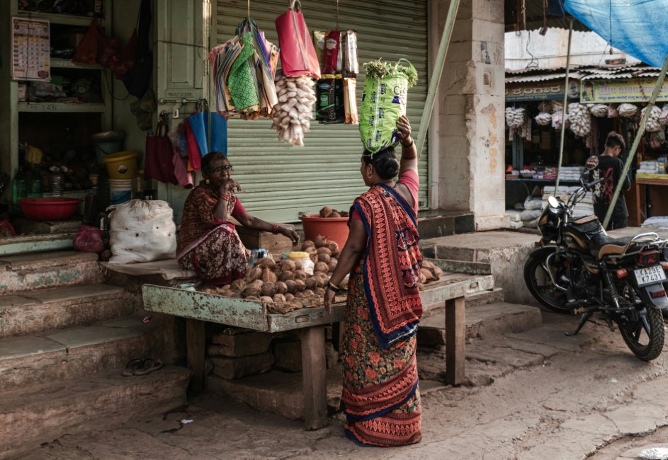 Local Markets & Street Food Spots in Badami