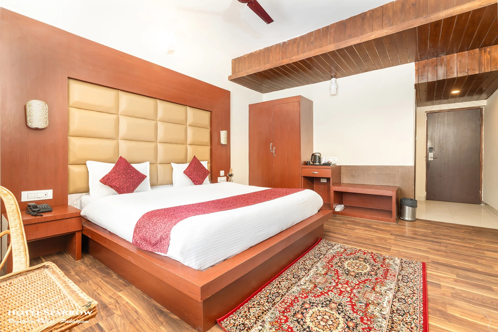 Hotel Sparrow
