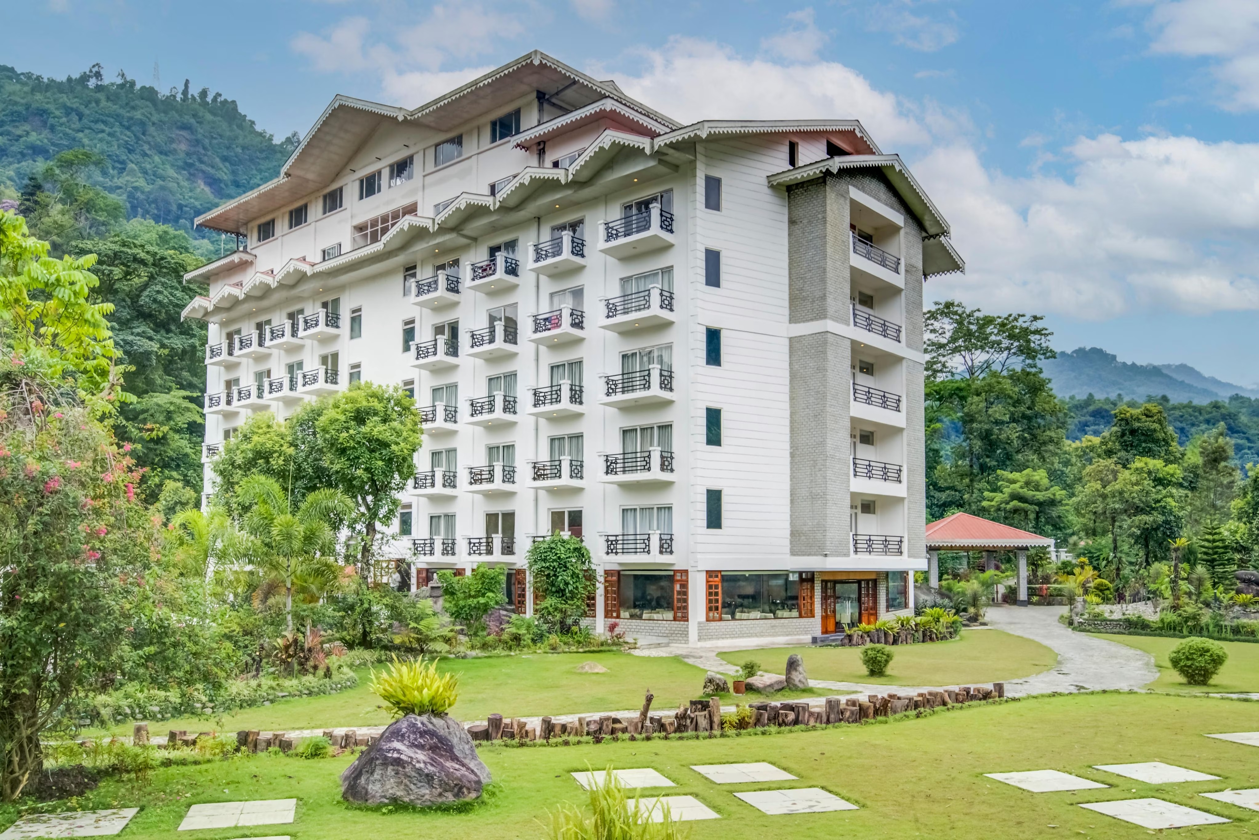 Le Vintuna Resort