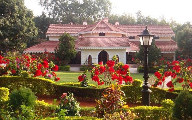 WelcomHeritage Golf View