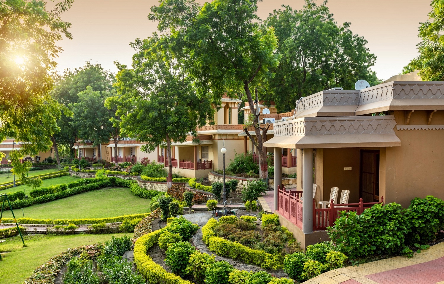 Hotel Devraj Palace