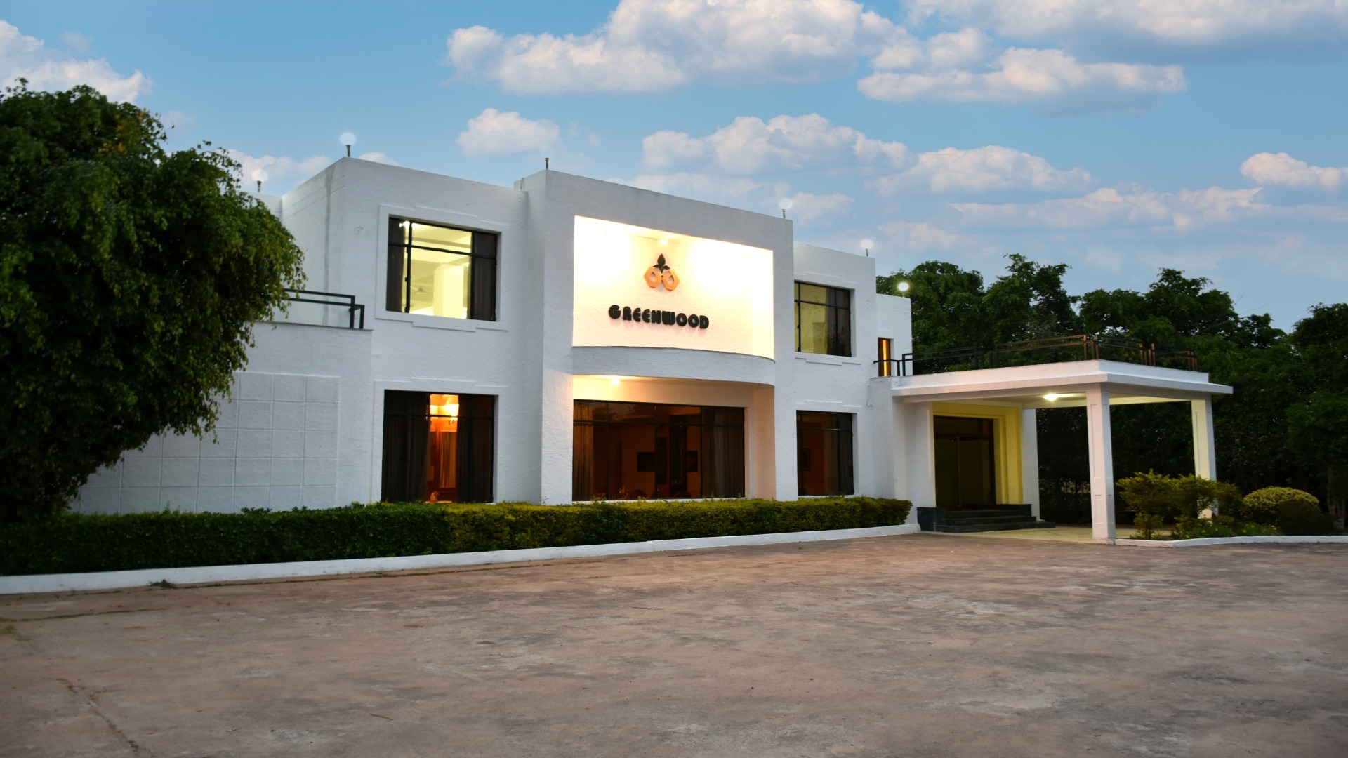Greenwood Hotel