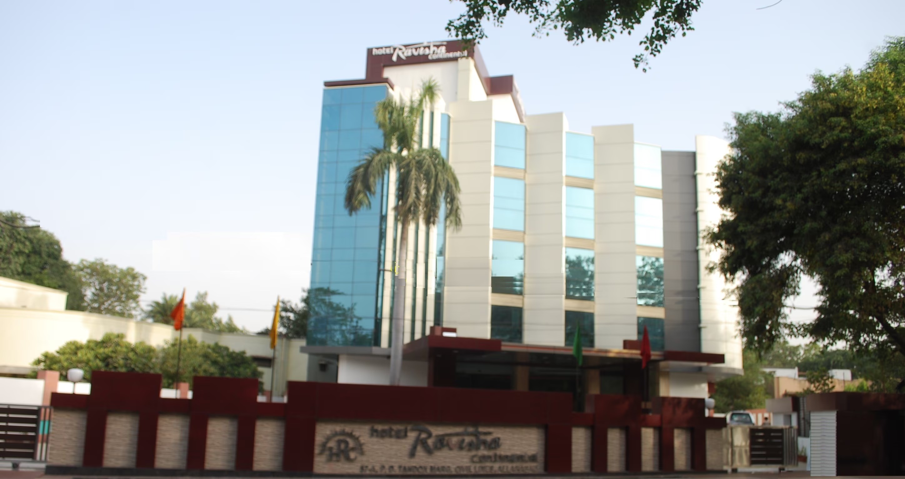 Hotel Ravisha Continental