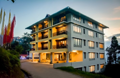 Udaan Hotel Pine Crest