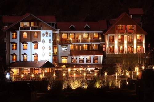Yarlam Resort