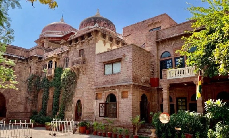 Ranbanka Palace