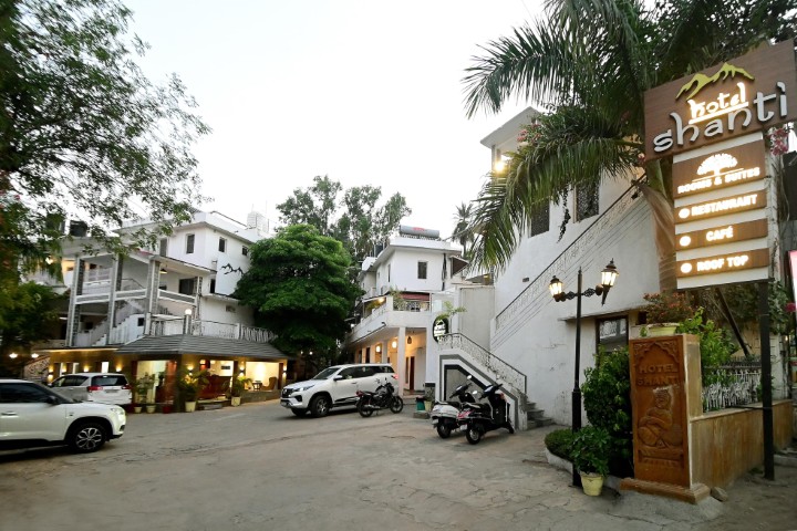 Hotel Shanti Mount Abu